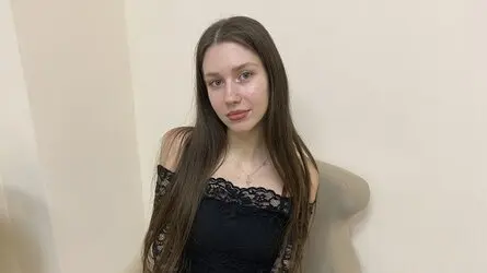 Starte eine Liveshow mit AliceJertis