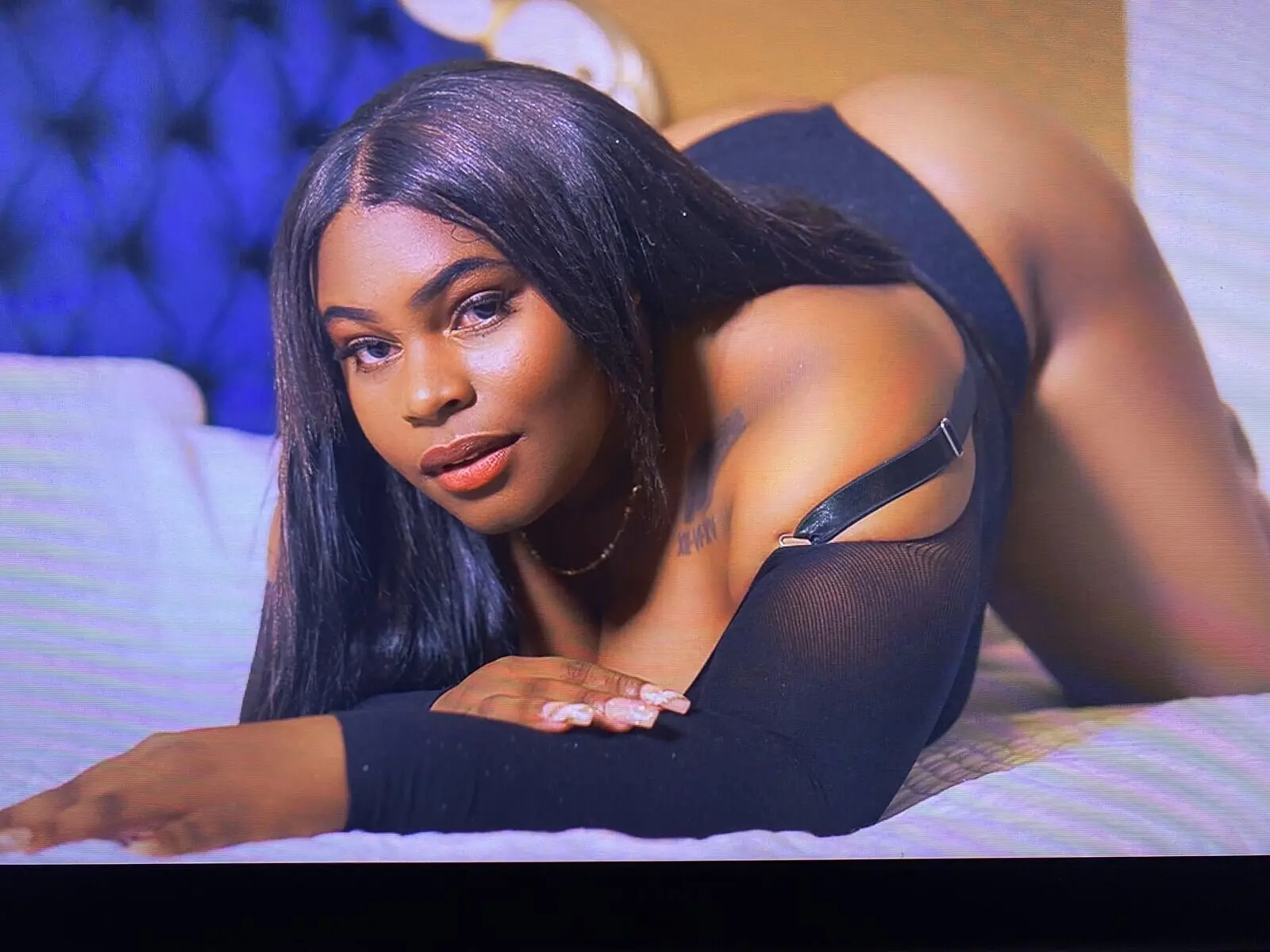 Starte eine Liveshow mit AmyHeys