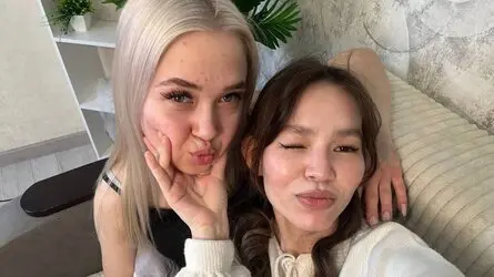 Starte eine Liveshow mit AngelynAndClaret