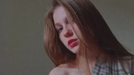 Starte eine Liveshow mit AriaMidnight