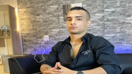 Starte eine Liveshow mit BlacePhoenix