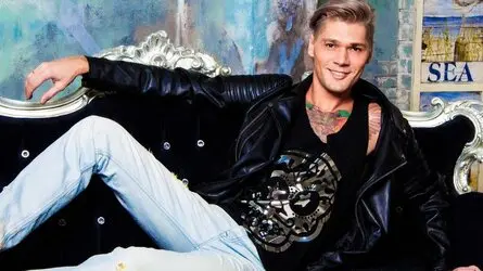 Starte eine Liveshow mit BrandonStoun