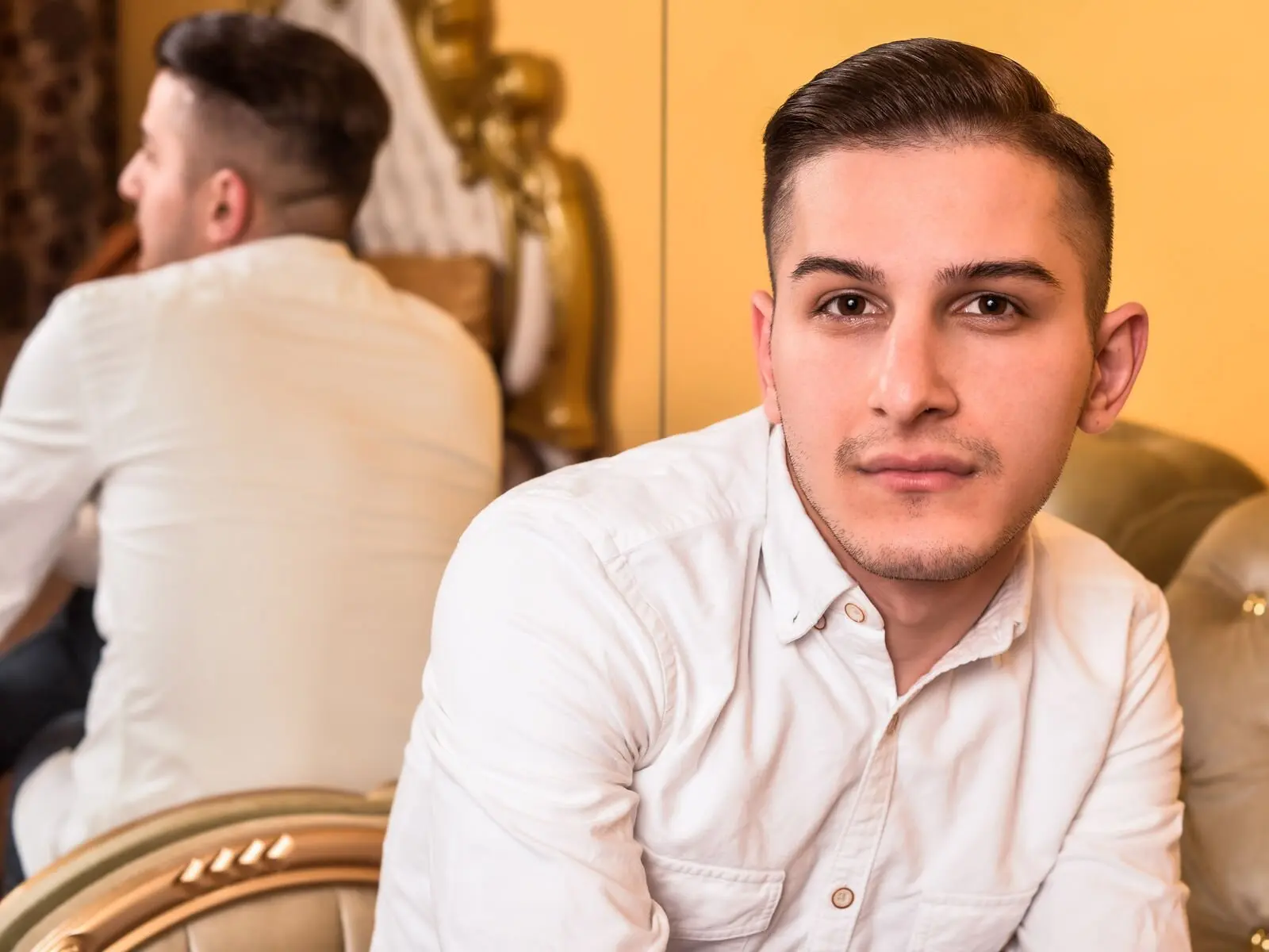 Starte eine Liveshow mit bradAdam