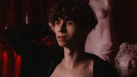 Starte eine Liveshow mit CliffordMartinez