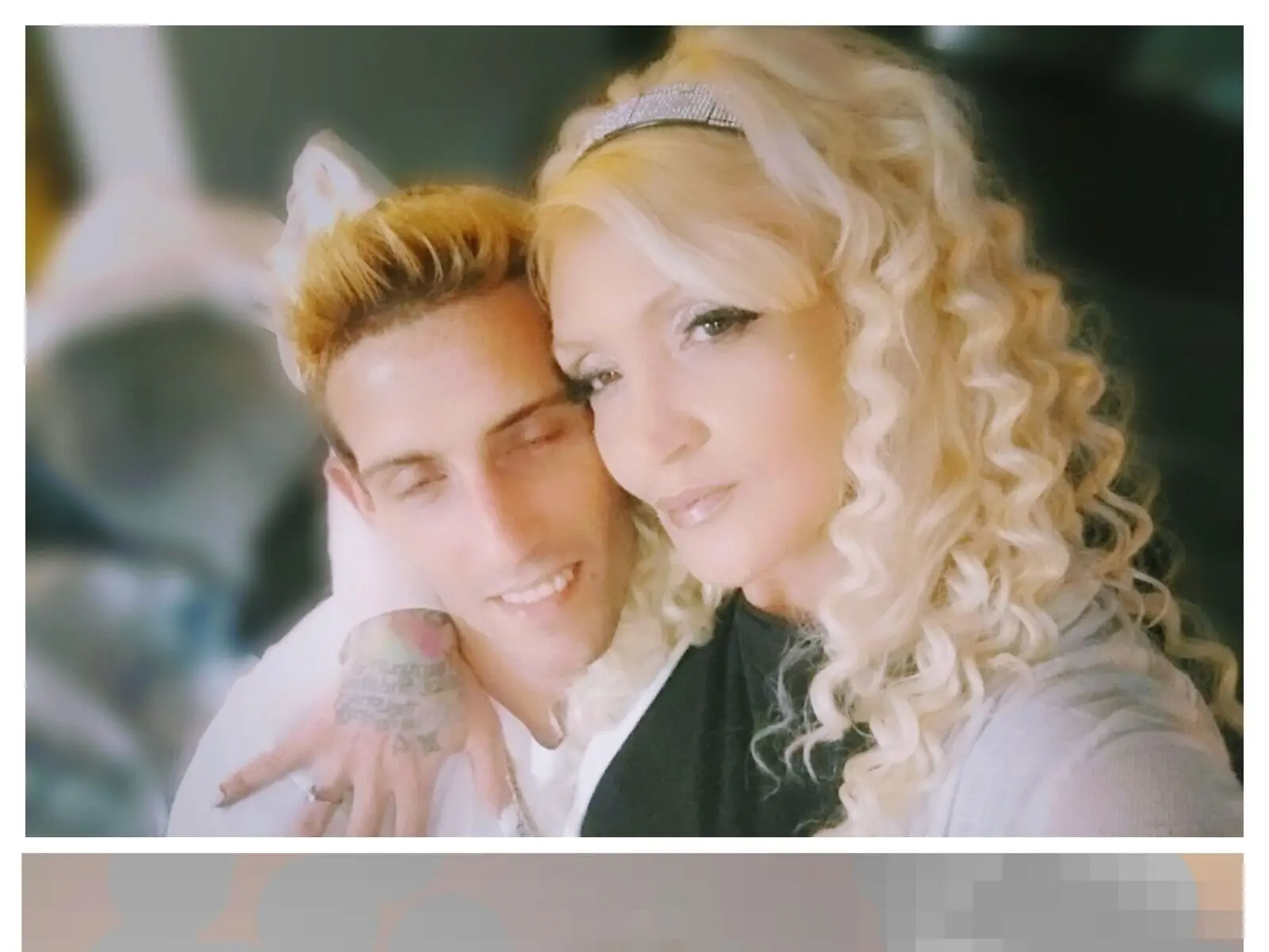 Starte eine Liveshow mit DamienAndBarbi