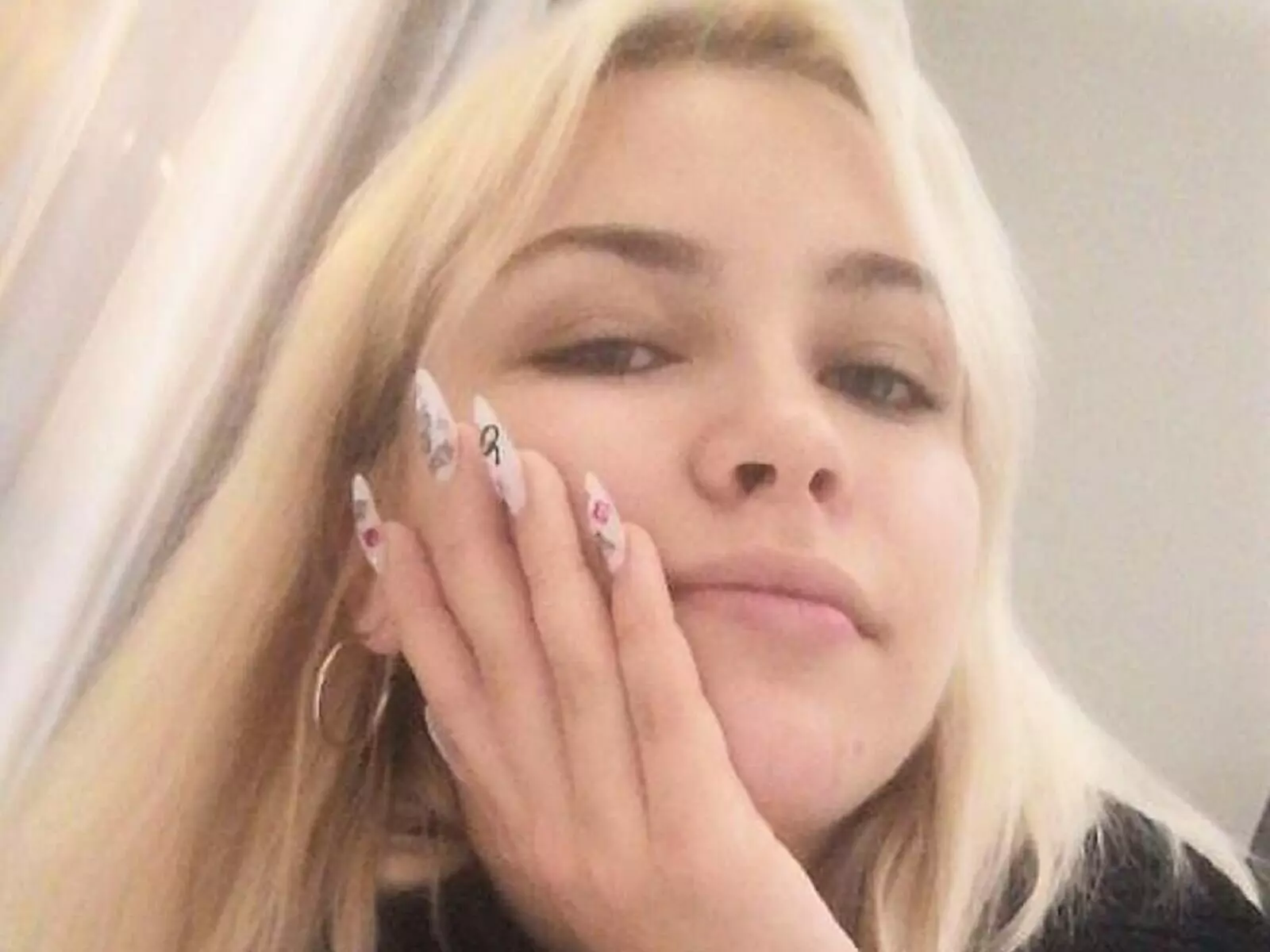 Starte eine Liveshow mit EmmaVines