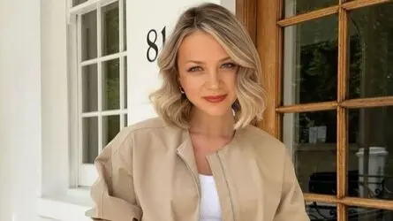 Starte eine Liveshow mit HelenLewiss