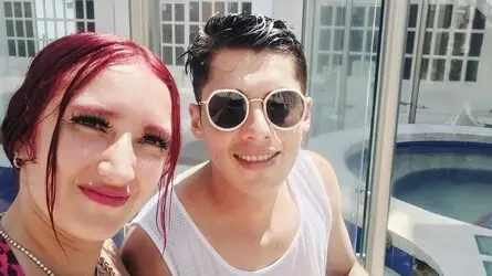 Starte eine Liveshow mit HinatandDimitry