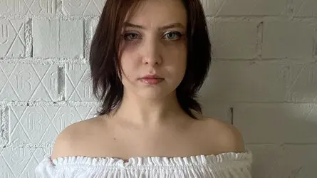 Starte eine Liveshow mit HollisBalzarine