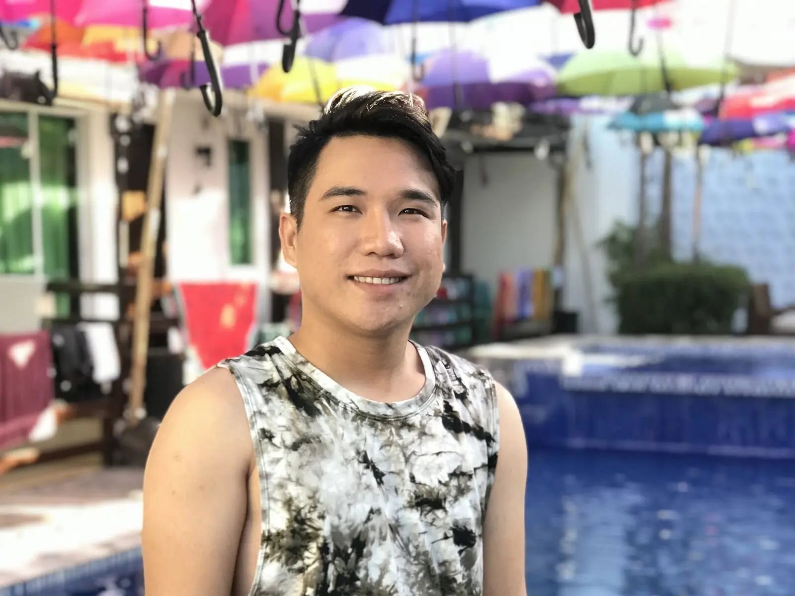 Starte eine Liveshow mit JovenDizon