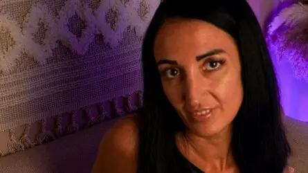 Starte eine Liveshow mit KrisClifford
