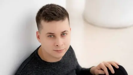 Starte eine Liveshow mit LucasBanner