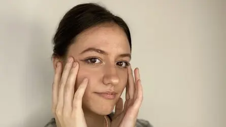 Starte eine Liveshow mit MinnieLewis