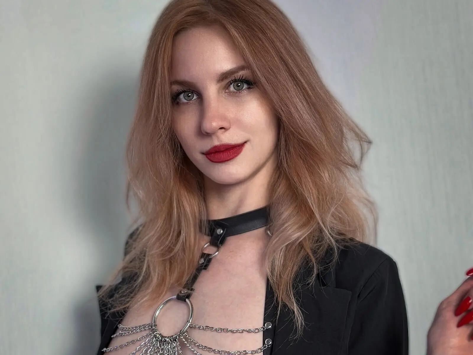 Starte eine Liveshow mit NanaBrit