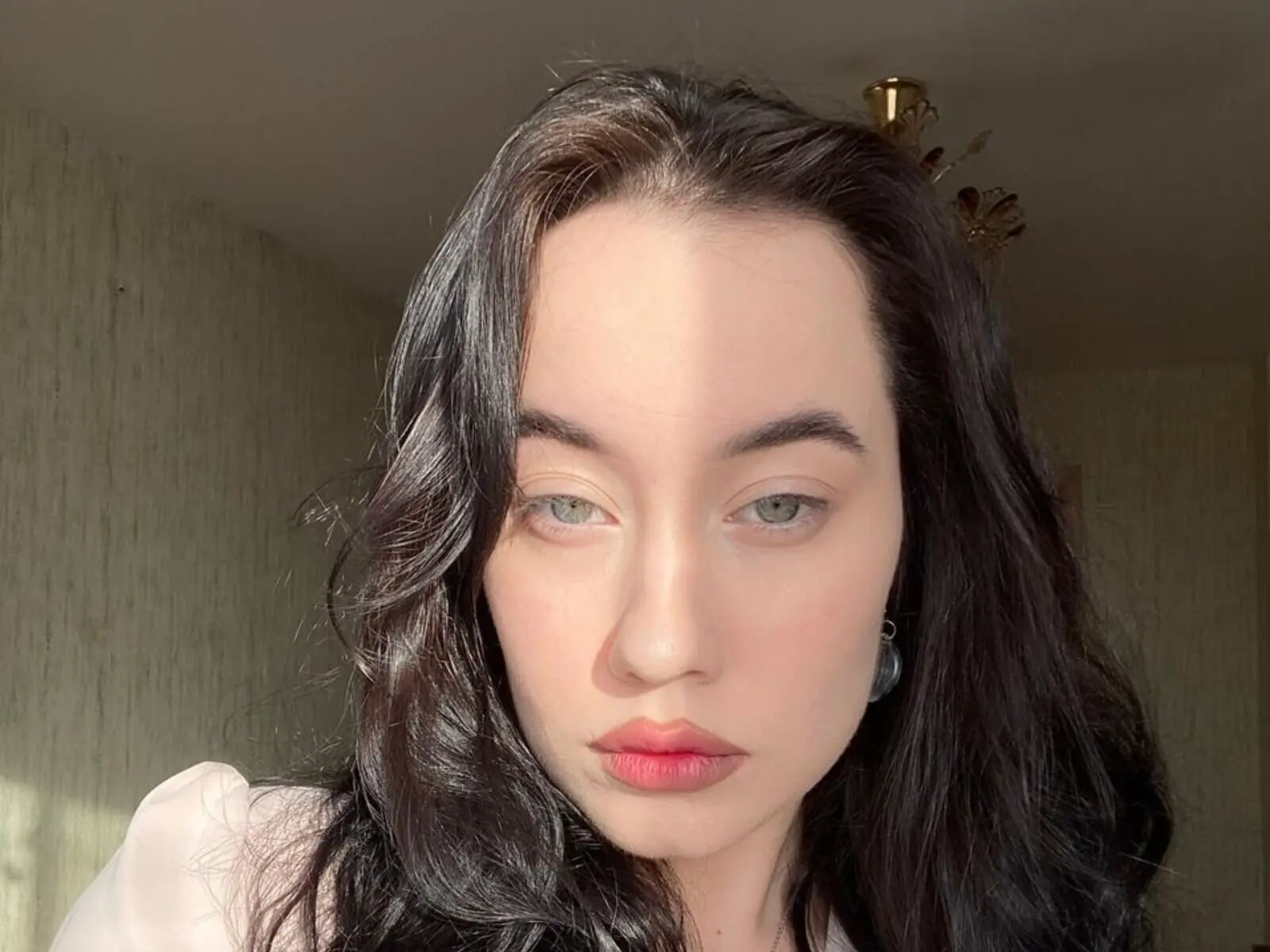 Starte eine Liveshow mit NicoleRoby