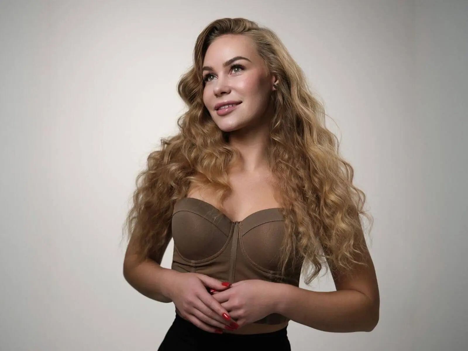 Starte eine Liveshow mit NikolKors