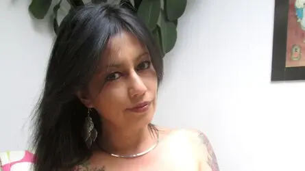 Starte eine Liveshow mit PaolaMercedes