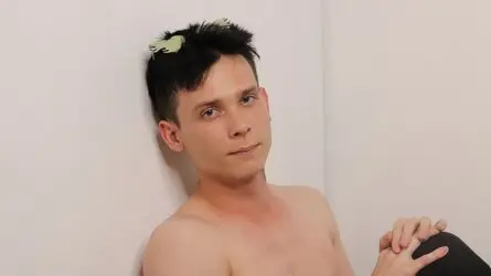 Starte eine Liveshow mit RikkiRayne