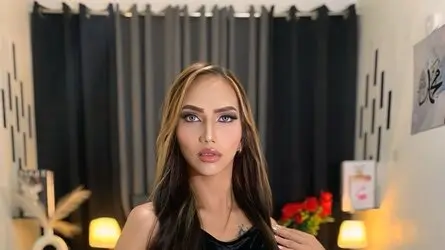 Starte eine Liveshow mit SelenaRosario